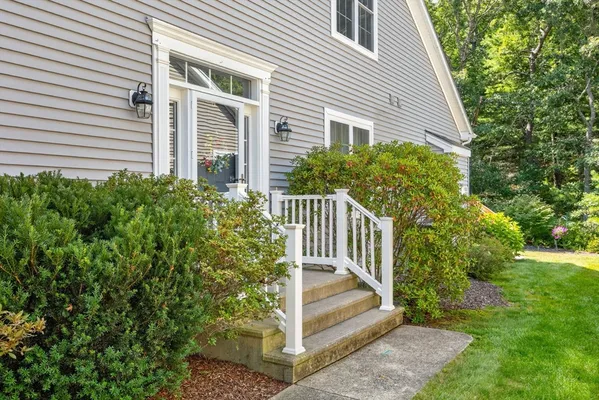 Property Slideshow image 2 of 36 | 6 autumn gln, Plymouth, MA, 02360