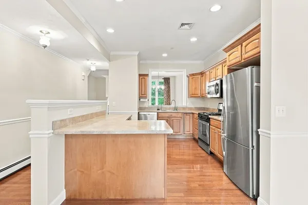 Property Slideshow image 3 of 26 | 152 spring meadow ln 152, Hanover, MA, 02339