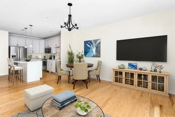 Property Slideshow image 3 of 42 | 1211 pennington dr 1211, Walpole, MA, 02081