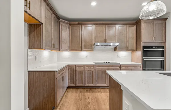 Property Slideshow image 2 of 39 | 5 peters farm way 7409, Westborough, MA, 01581