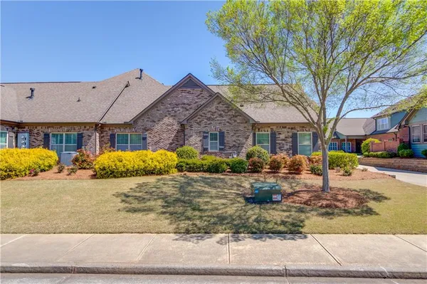 Property Slideshow image 2 of 42 | 4321 lanier ridge walk # 1704, Cumming, GA, 30041