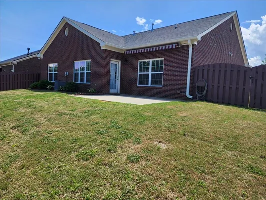 Property Slideshow image 2 of 15 | 1705 rolling view dr, Cumming, GA, 30040