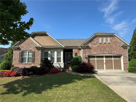 Property Slideshow image 2 of 52 | 6614 covered bridge way, Hoschton, GA, 30548