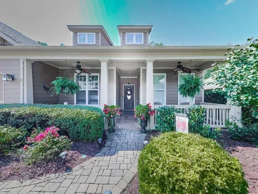 Property Slideshow image 2 of 69 | 646 laurel xing, Canton, GA, 30114