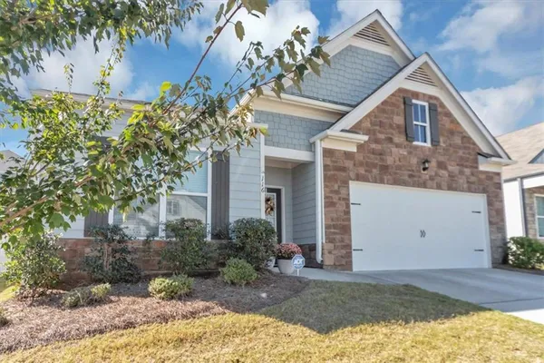 Property Slideshow image 2 of 36 | 116 four seasons blvd, Dallas, GA, 30132