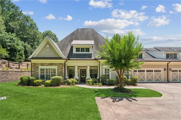 Property Slideshow image 2 of 52 | 2855 middlecreek way # 2855, Cumming, GA, 30041