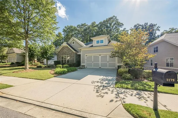 Property Slideshow image 3 of 69 | 1175 creek vista dr, Cumming, GA, 30041