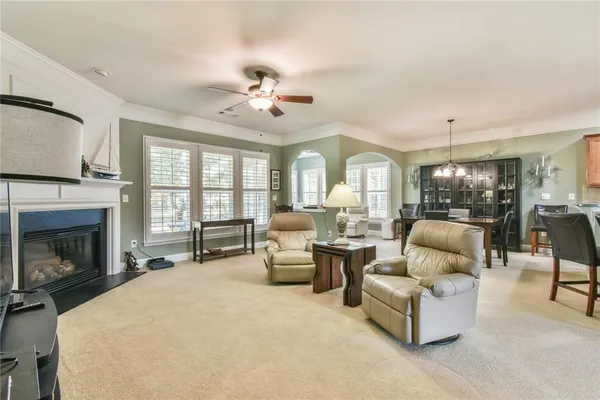 Property Slideshow image 3 of 44 | 5916 flagstone cir, Hoschton, GA, 30548