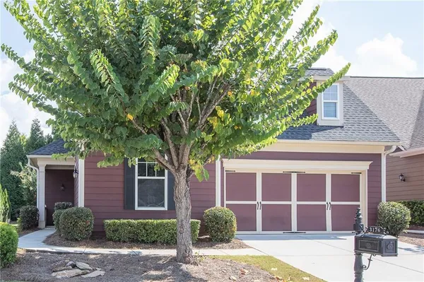 Property Slideshow image 2 of 40 | 3176 willow creek dr, Gainesville, GA, 30504