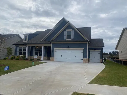 Property Slideshow image 2 of 60 | 233 oakdale rd, Jefferson, GA, 30549