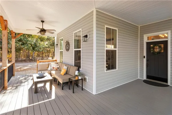 Property Slideshow image 3 of 53 | 6435 looper lake dr, Flowery Branch, GA, 30542