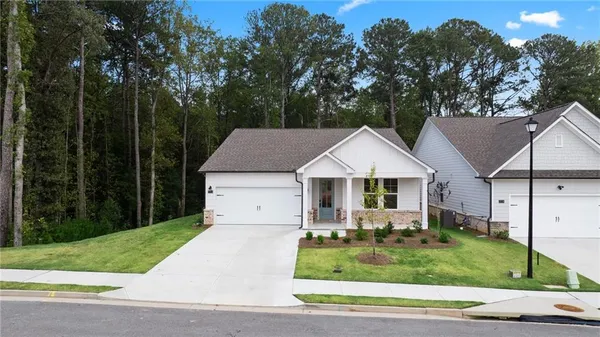 Property Slideshow image 2 of 26 | 3564 arrow root cir, Loganville, GA, 30052