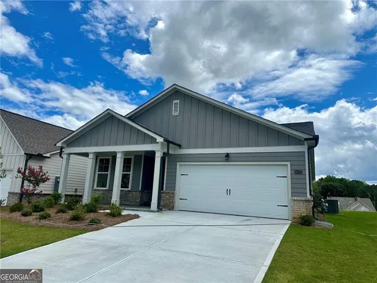 Property Slideshow image 3 of 27 | 1692 juniper berry way, Loganville, GA, 30052