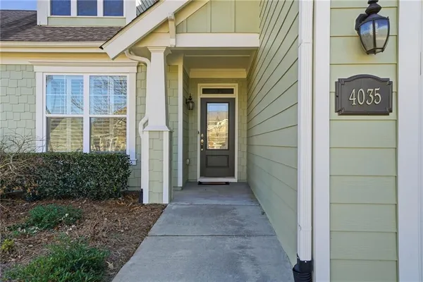 Property Slideshow image 2 of 40 | 4035 great pine dr, Gainesville, GA, 30504