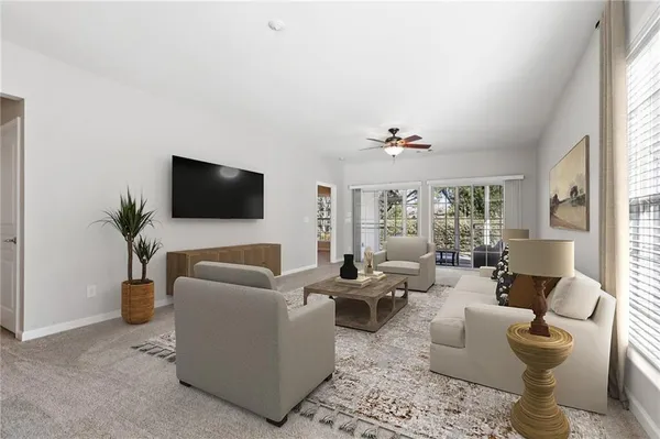 Property Slideshow image 3 of 37 | 6221 greenstone cir, Hoschton, GA, 30548