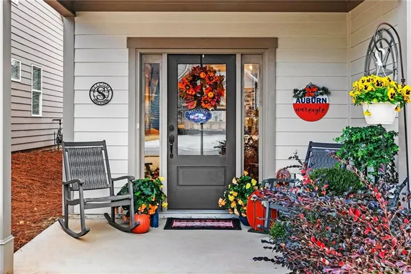 Property Slideshow image 2 of 56 | 109 grand cir, Jasper, GA, 30143