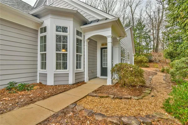 Property Slideshow image 2 of 45 | 6302 scenic view dr, Hoschton, GA, 30548