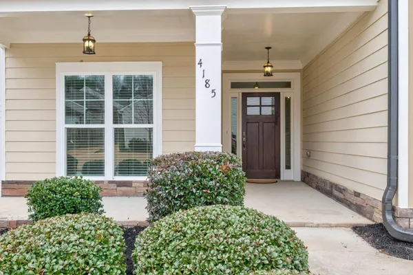 Property Slideshow image 2 of 33 | 4185 celbridge pass, Cumming, GA, 30040