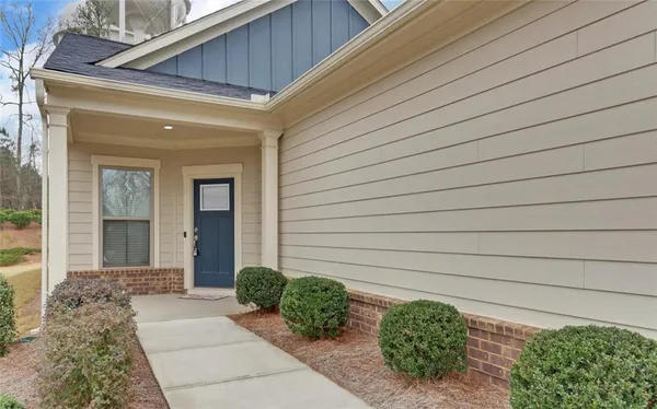 Property Slideshow image 2 of 59 | 5989 rollingwood way, Hoschton, GA, 30548