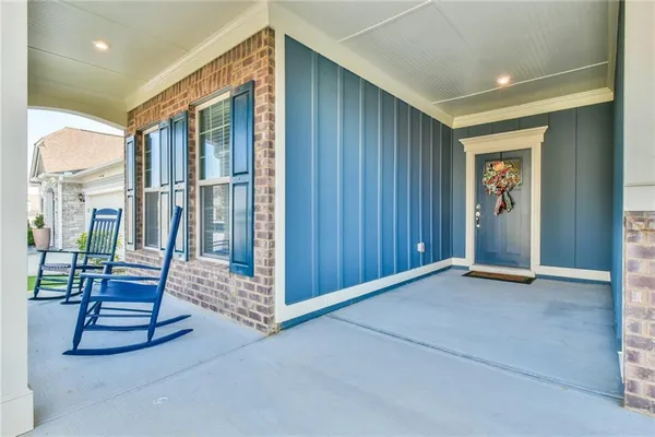 Property Slideshow image 2 of 41 | 5051 adler ct, Hoschton, GA, 30548