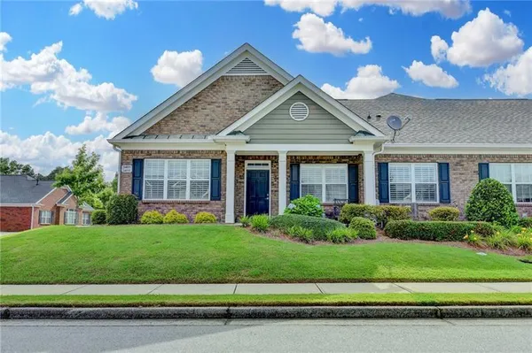 Property Slideshow image 2 of 59 | 3411 lindenridge dr, Buford, GA, 30519