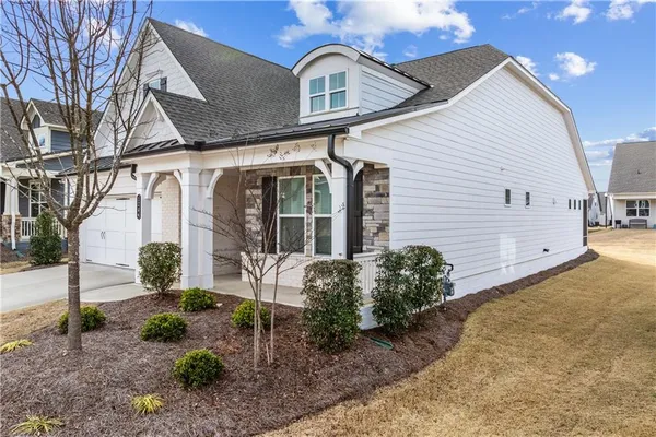 Property Slideshow image 3 of 74 | 1204 tahoe pl, Canton, GA, 30114