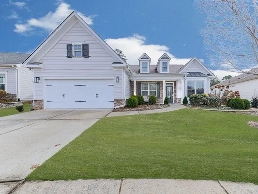 Property Slideshow image 3 of 73 | 206 canyon fairway trce, Canton, GA, 30114