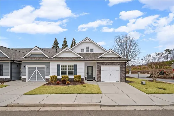 Property Slideshow image 2 of 32 | 111 point view dr, Canton, GA, 30114