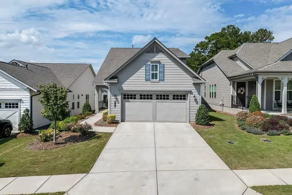 Property Slideshow image 2 of 42 | 452 ontario ln, Hoschton, GA, 30548