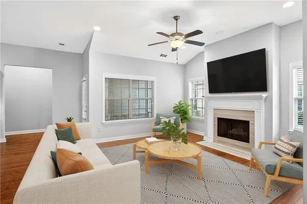 Property Slideshow image 3 of 50 | 1976 grove field ln 33, Marietta, GA, 30064