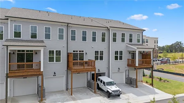 Property Slideshow image 3 of 29 | 520 sawnee village blvd d58, Cumming, GA, 30040