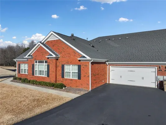 Property Slideshow image 2 of 33 | 3421 lindenridge dr, Buford, GA, 30519