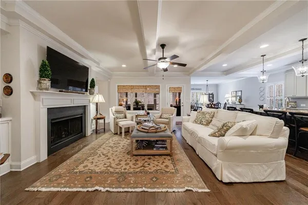 Property Slideshow image 2 of 55 | 137 sweetbriar farm rd, Woodstock, GA, 30188