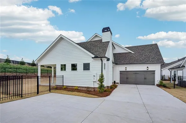 Property Slideshow image 3 of 24 | 547 pearl st, Cumming, GA, 30040