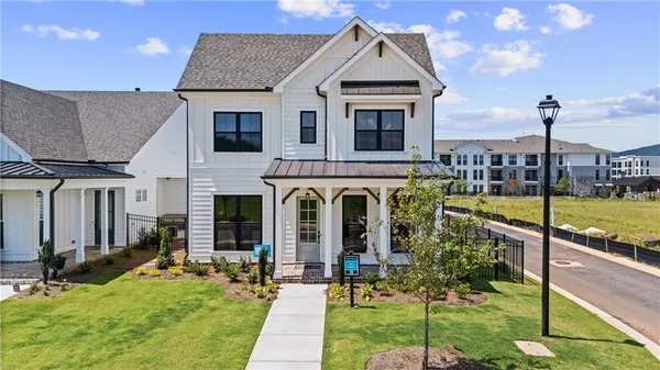 Property Slideshow image 2 of 41 | 523 godfrey dr, Cumming, GA, 30040