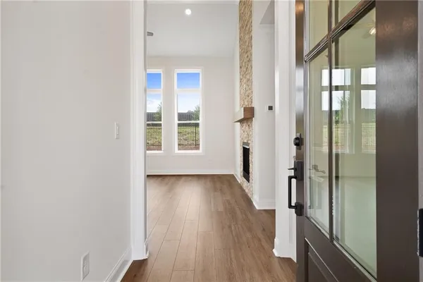 Property Slideshow image 2 of 31 | 567 pearl st, Cumming, GA, 30040