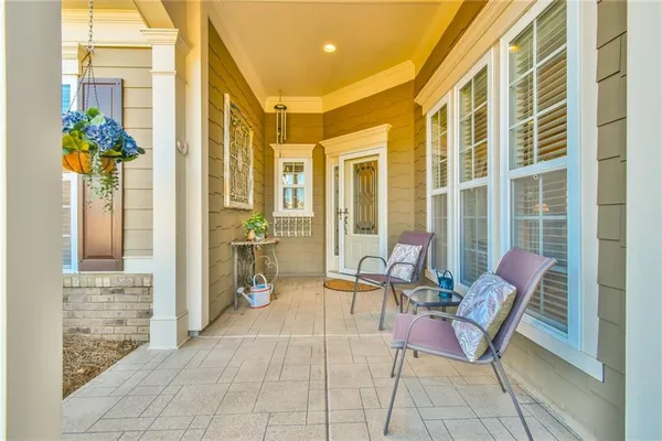 Property Slideshow image 2 of 45 | 6423 lantern rdg, Hoschton, GA, 30548