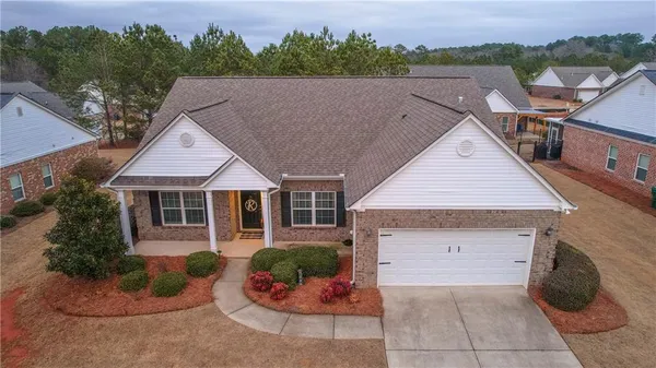 Property Slideshow image 2 of 36 | 848 crossroads ct, Social Circle, GA, 30025