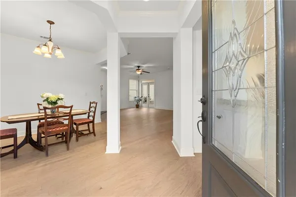 Property Slideshow image 3 of 59 | 3140 willow creek dr, Gainesville, GA, 30504