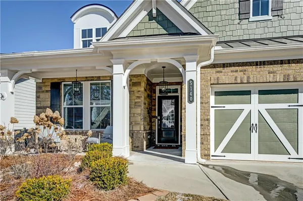 Property Slideshow image 3 of 25 | 5140 golden oak cv, Gainesville, GA, 30504