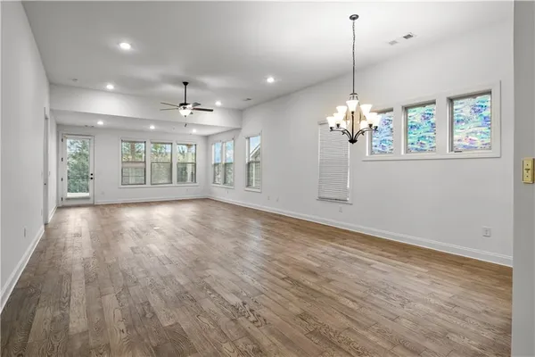 Property Slideshow image 3 of 18 | 321 cottonwood cir, Peachtree City, GA, 30269