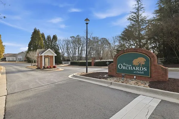 Property Slideshow image 3 of 37 | 3057 orchard ridge cir, Duluth, GA, 30096