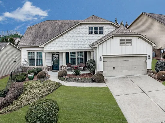 Property Slideshow image 3 of 86 | 206 woodridge ter, Canton, GA, 30114