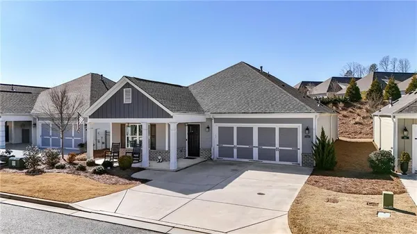 Property Slideshow image 3 of 51 | 54 hickory br, Hiram, GA, 30141