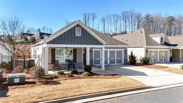 Property Slideshow image 2 of 51 | 54 hickory br, Hiram, GA, 30141