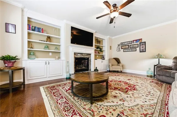 Property Slideshow image 3 of 32 | 3290 encore cir, Kennesaw, GA, 30152