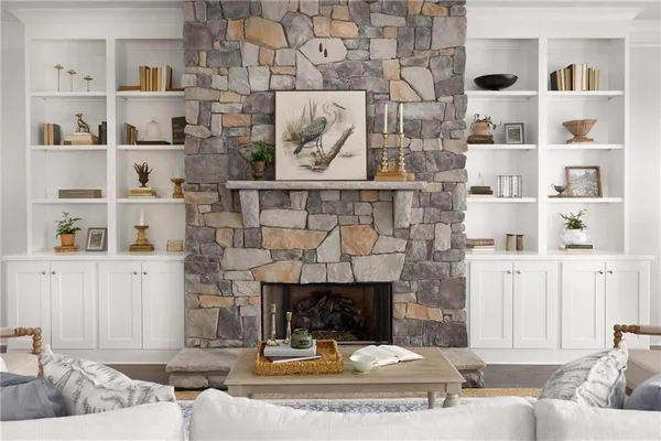 Property Slideshow image 3 of 42 | 334 little pine ln, Woodstock, GA, 30188