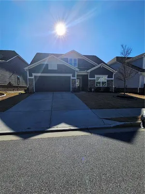 Property Slideshow image 2 of 40 | 532 barlow pl, Grayson, GA, 30017