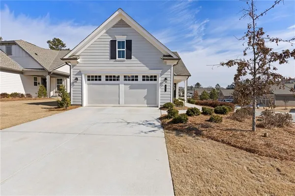 Property Slideshow image 3 of 56 | 97 caddo ct, Hoschton, GA, 30548