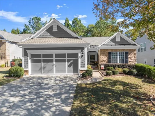 Property Slideshow image 2 of 53 | 6443 autumn crest ln, Hoschton, GA, 30548